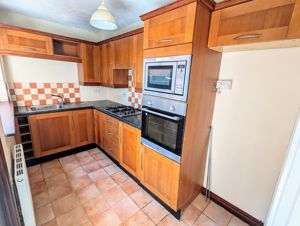 Photo 9- click for photo gallery